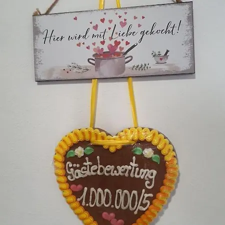 Ferienwohnung Maria! Respektvoller Umgang Bad Dürkheim Buitenkant foto